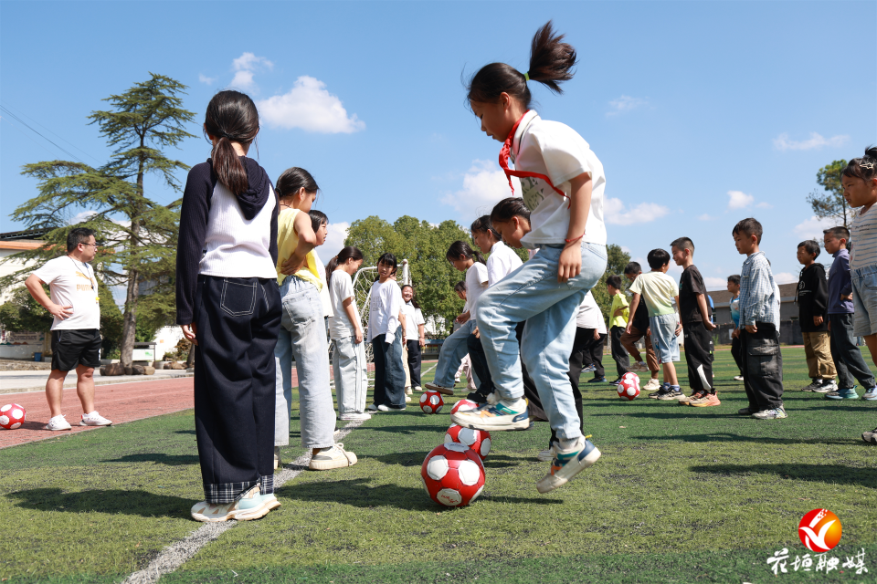 在赛场上, 团队协作的