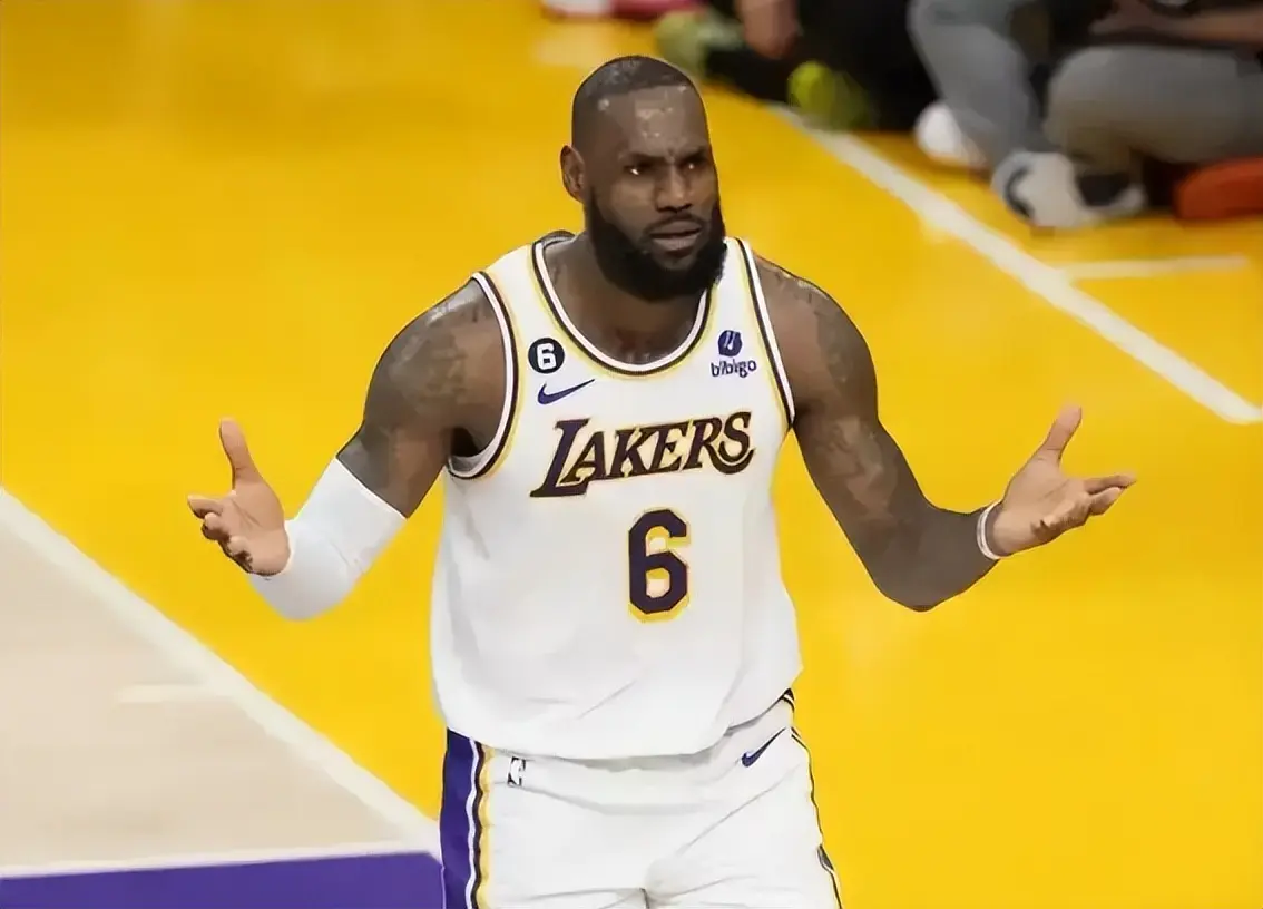 处处透露着 处处透露着