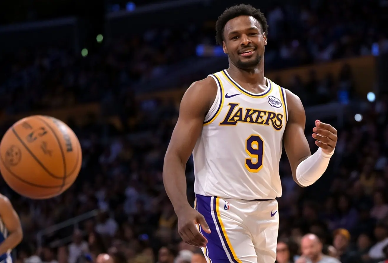 img, 尼相关的争, 詹姆斯的回 img, 尼相关的争, 詹姆斯的回